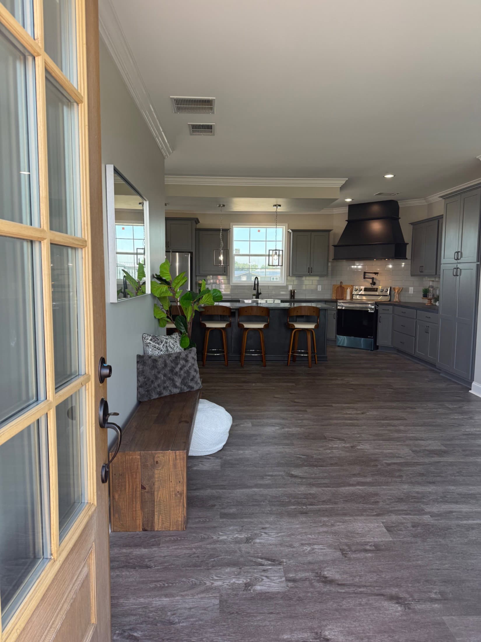Custom franklin / lot 13   home features