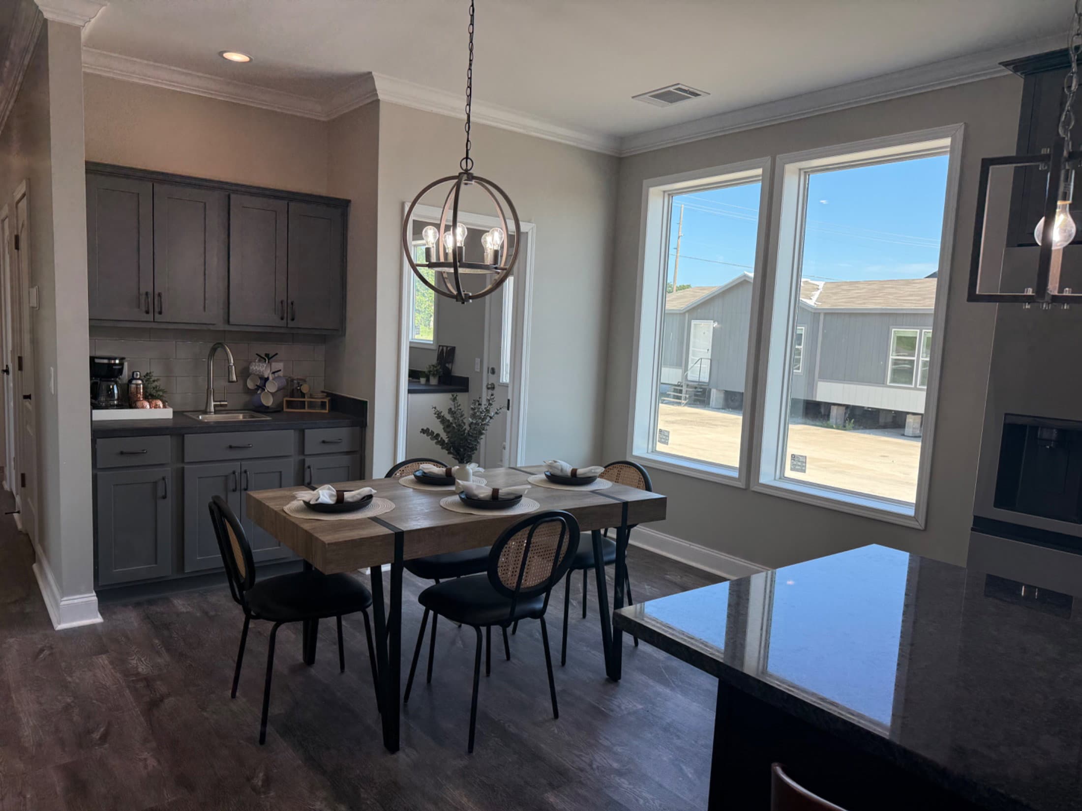 Custom franklin / lot 13   home features