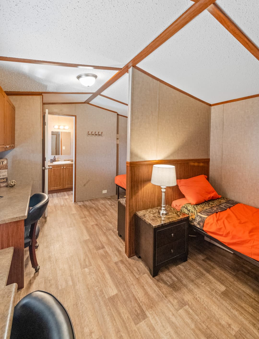 Select s-1234-32a interior home features