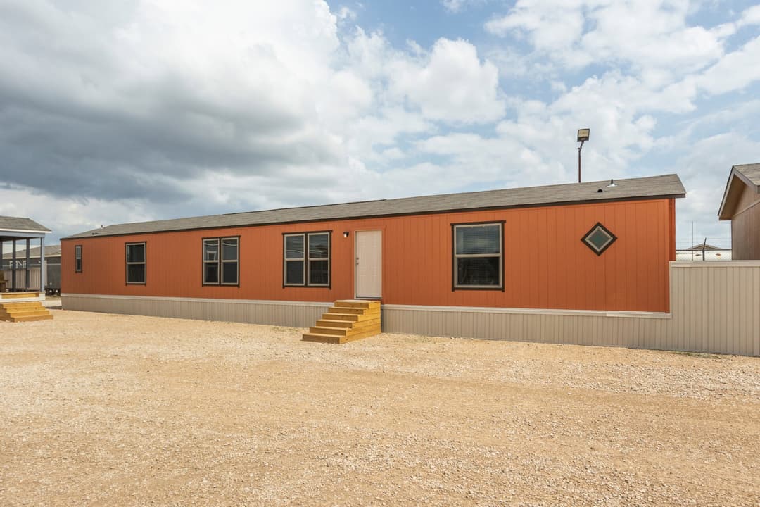 Classic c-1680-32d elevation and exterior home features