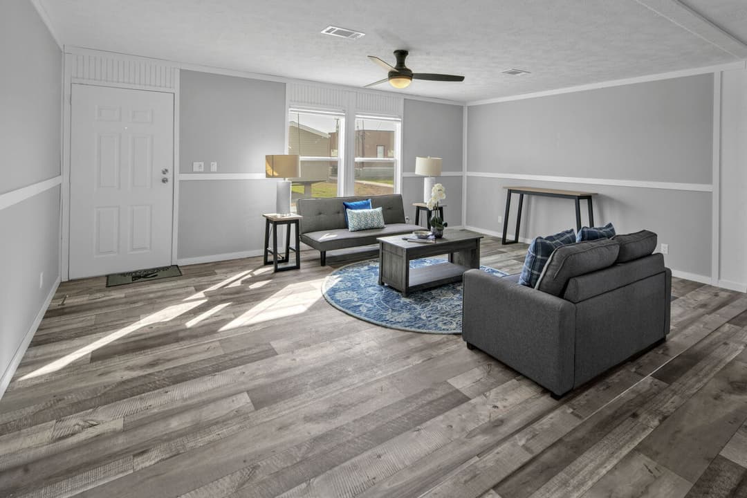 Alamo lite 28724t interior home features