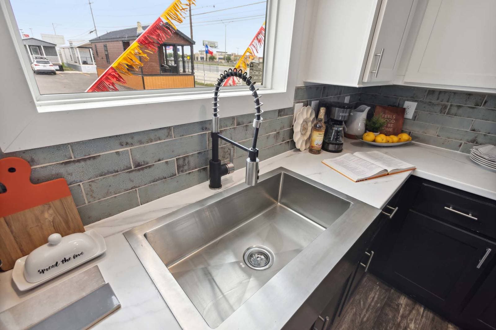 Danielle lot# 7 kitchen home features