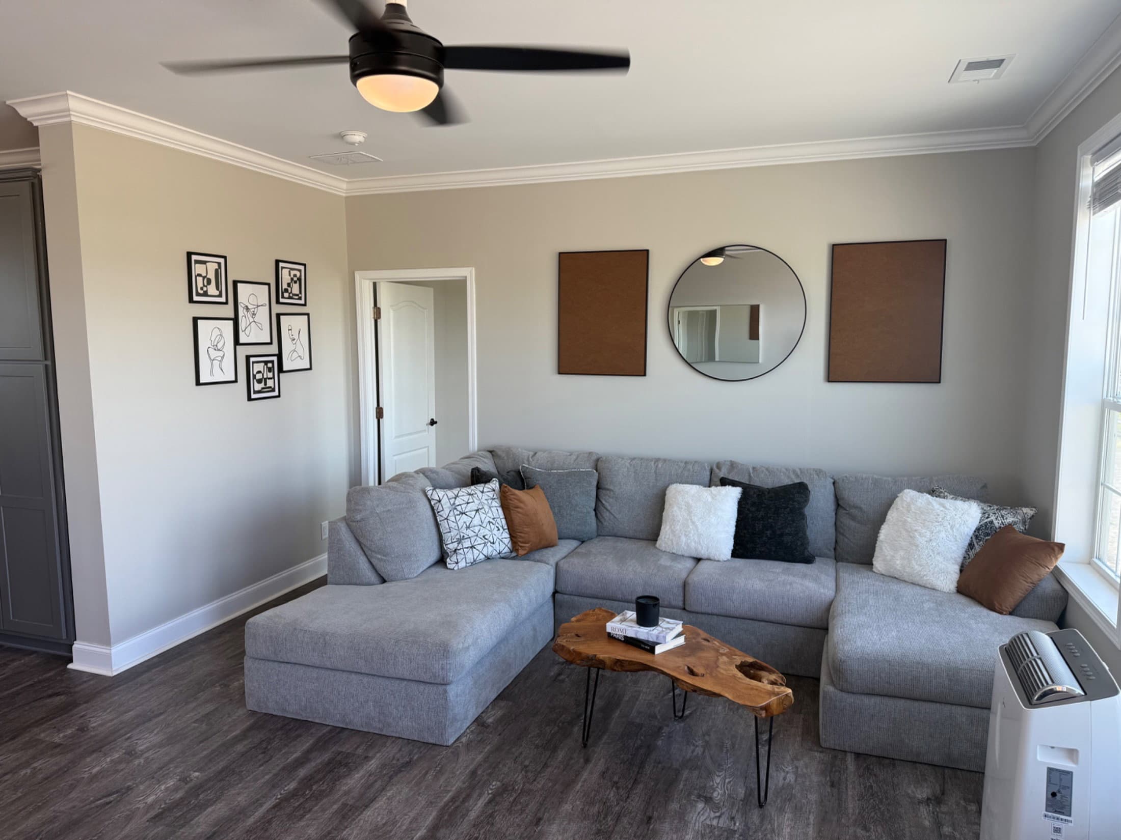 Custom franklin / lot 13   home features