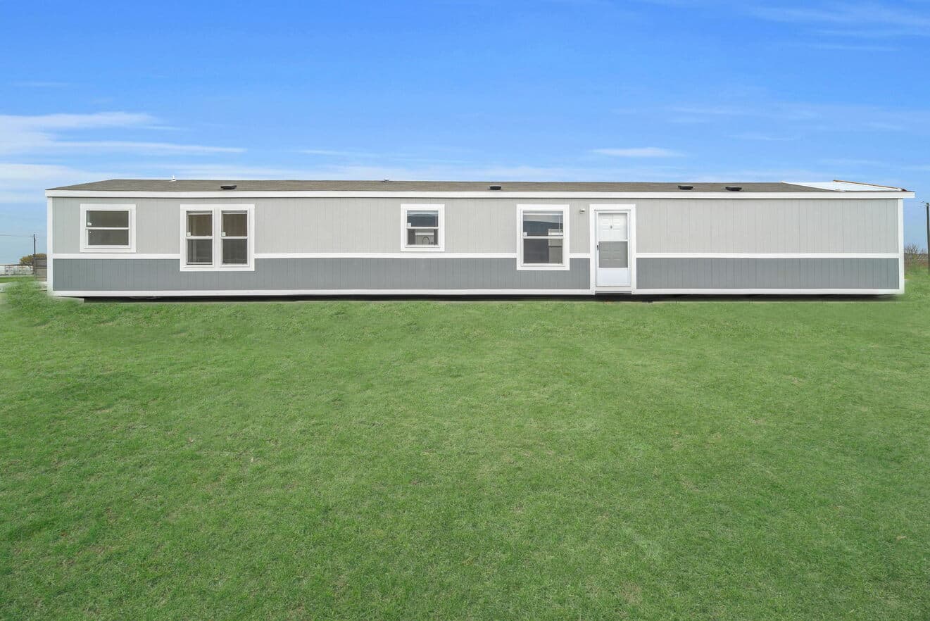 Alamo lite 16763s exterior, elevation, and hero home features