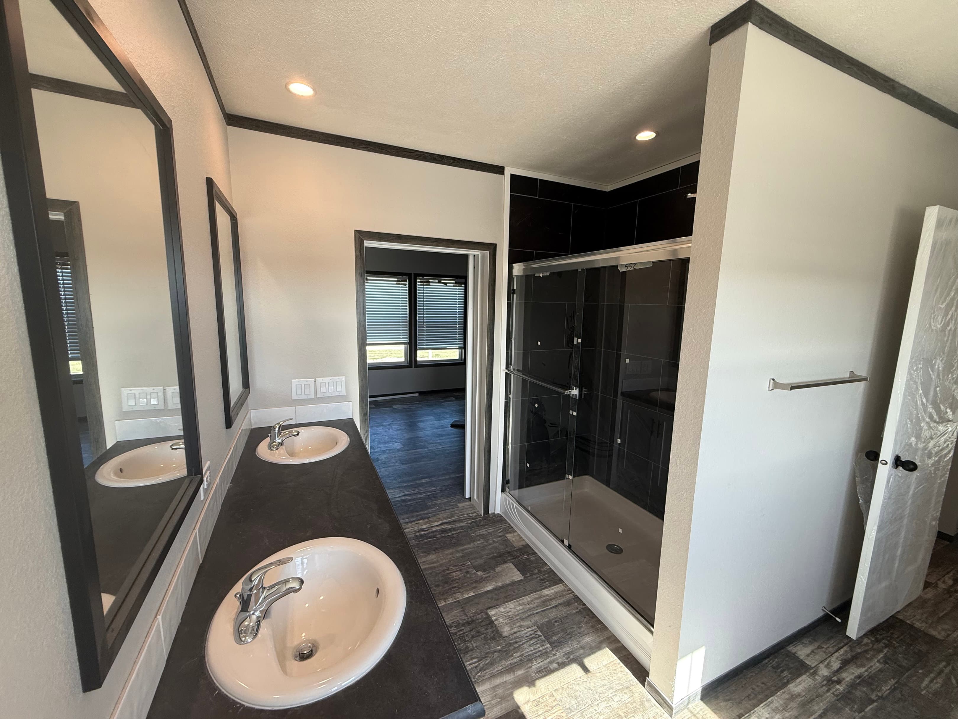 The summit lot #2  home features