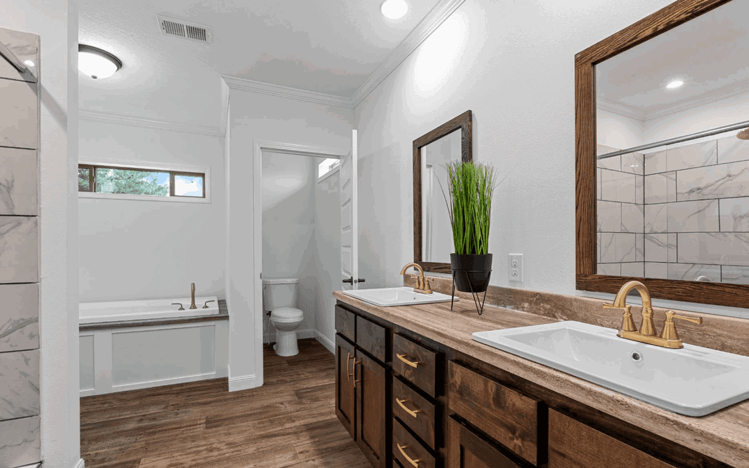Pri3284-2010 "the bostick" bathroom home features