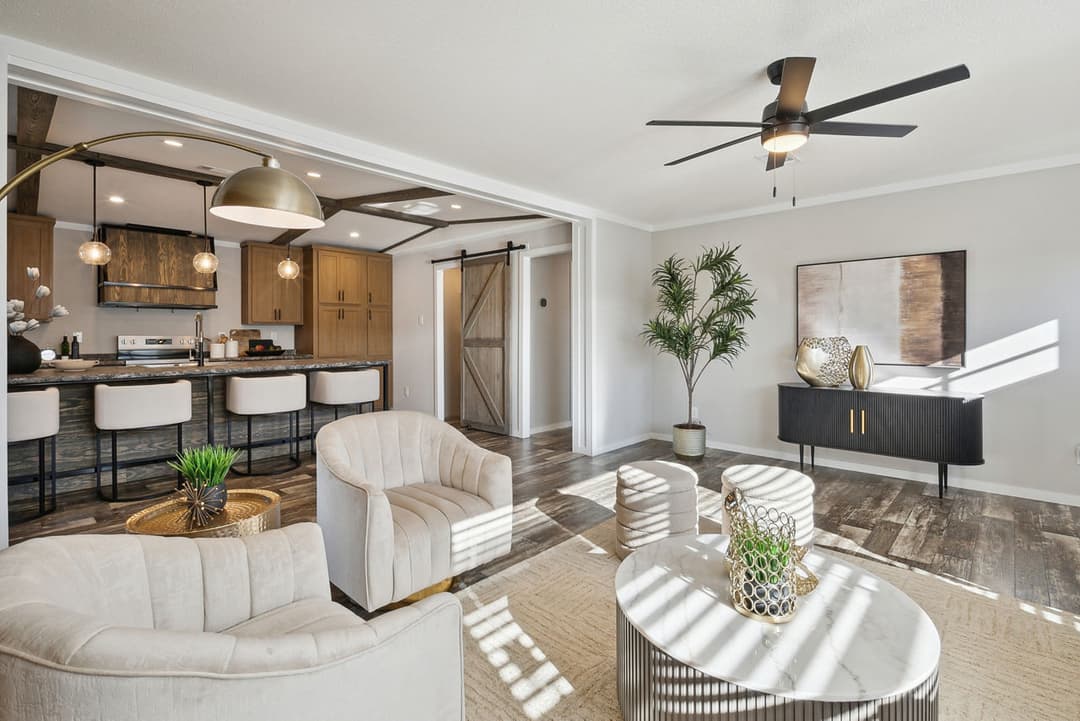 Creole lot #12 interior home features