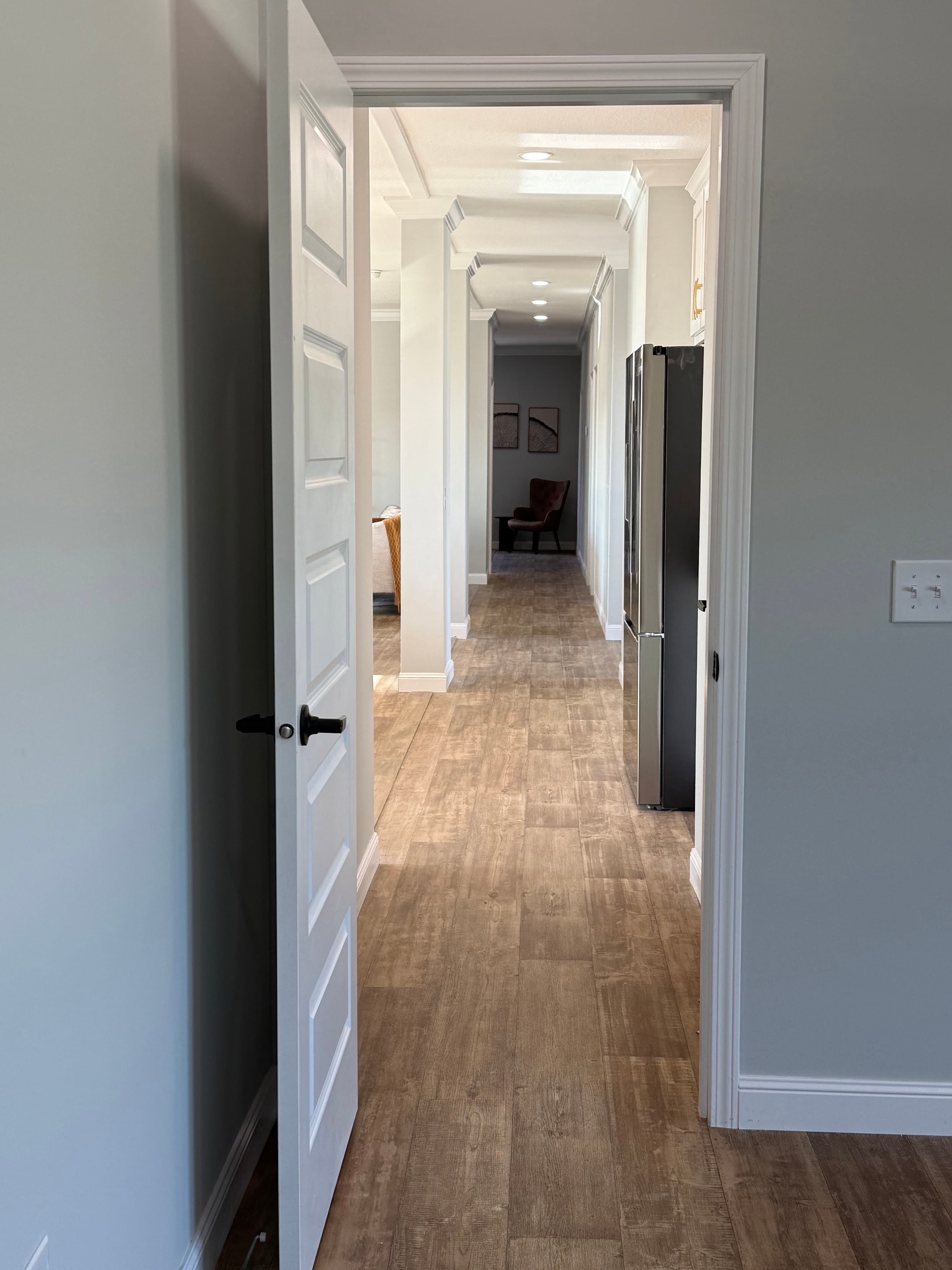 Custom sunshine 2043 lot 16  home features
