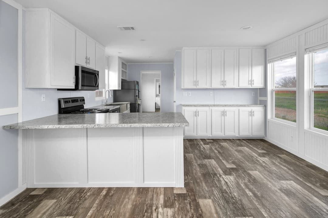 Alamo lite 16763r interior home features