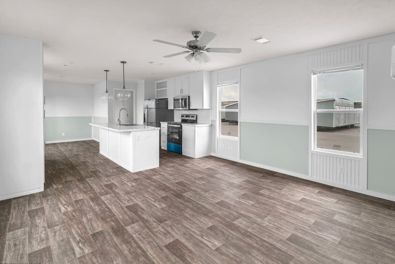 Valu maxx premier 16763a interior home features