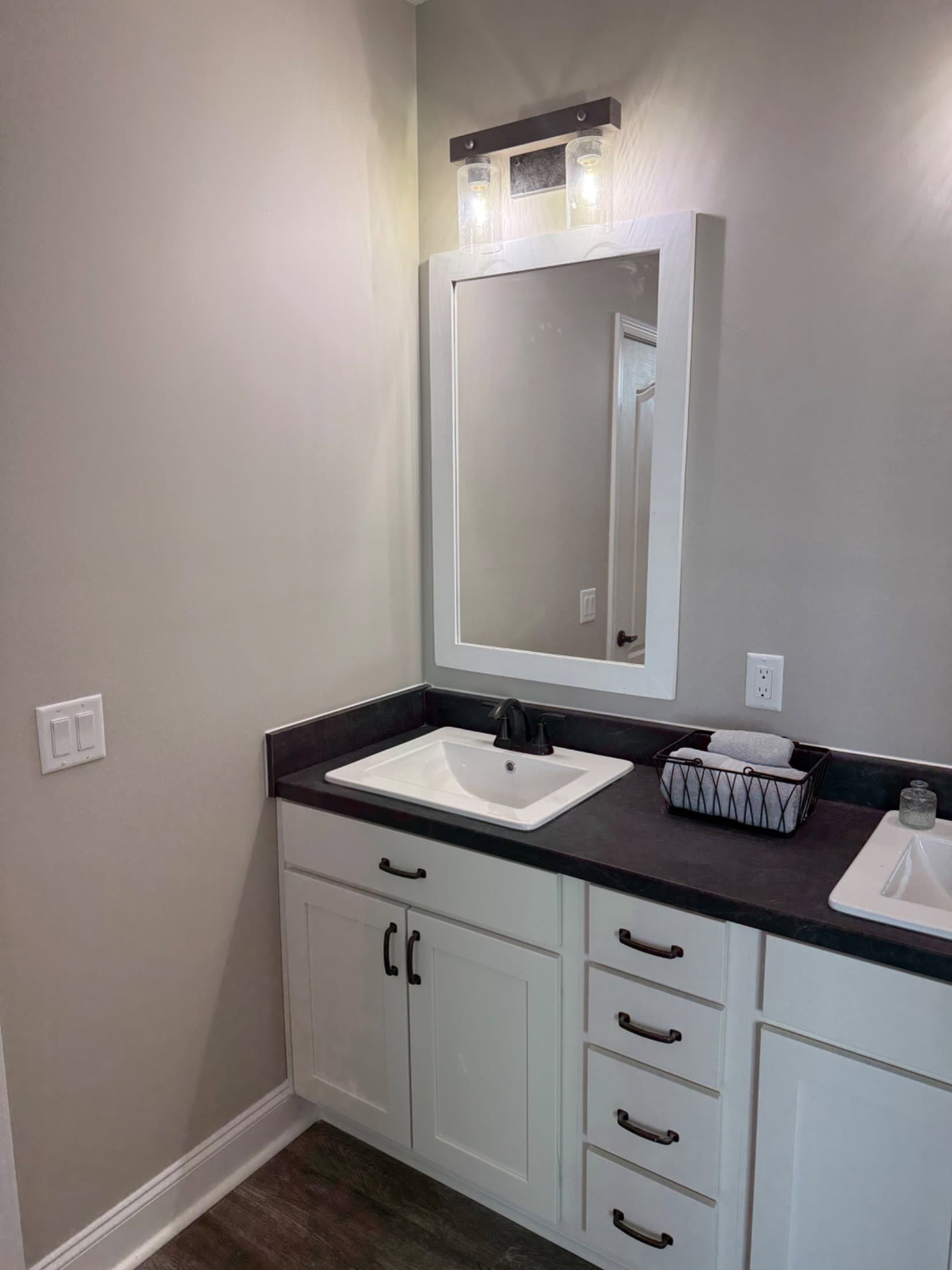 Custom franklin / lot 13   home features